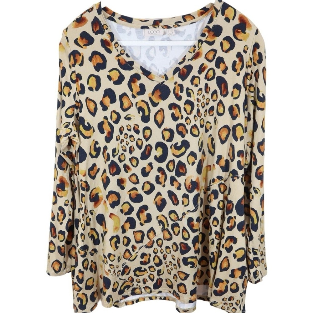 LOGO by Lori Goldstein Leopard Print knit top
